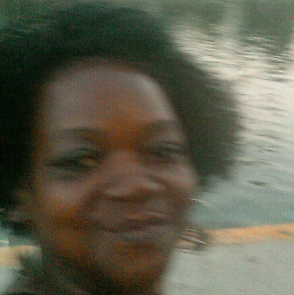 Meet your Posher, Antionette